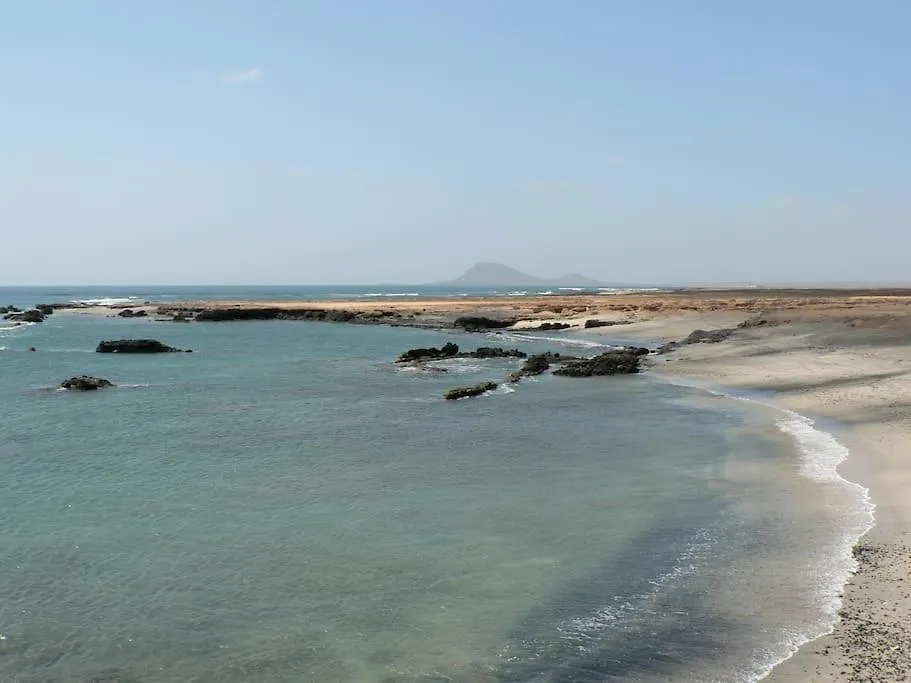 Private Surf House & Garden, V Near Beach & Town 산타 마리아 펜션